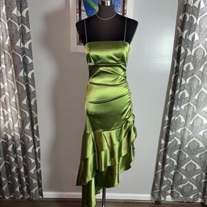 Blondie Nites by Linda Bernell Green Satin Ruched Assymetrical Prom Dress SZ5